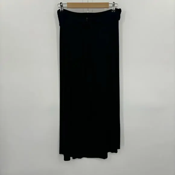 BCBG Maxazria Black Skirt with O-Ring Detail - Size Small - Picture 10 of 10
